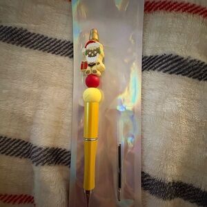 Star Wars Pen with Yellow and Red Accents And An Extra Refill